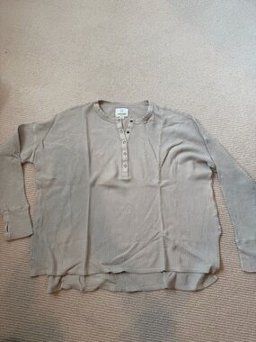 AERIE Offline waffle Henley size M